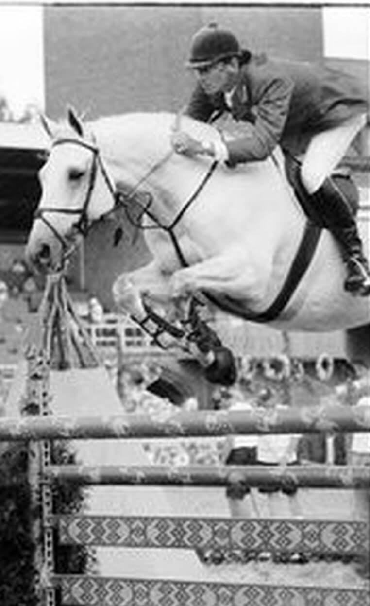 old black and white photo of Gem Twist competing
